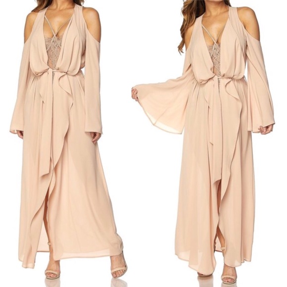 PRICE FIRM Nude cold shoulder duster - Picture 2 of 3